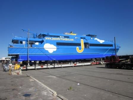 Jean-express-des-iles-trait-d-union.jpg