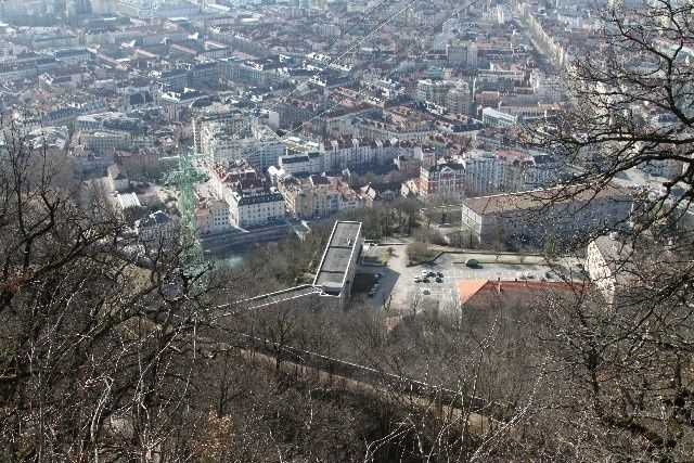 38 - Grenoble - Observation de la capitale des Alpes