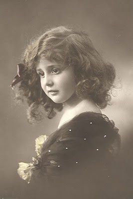 1910veil curls
