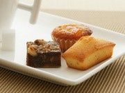 les_petits_gateaux_avec_le_cafe.jpg