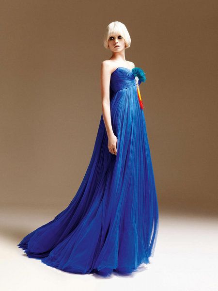 Atelier-Versace-printemps-2011-Abbey-Lee-Kershaw-3.jpg