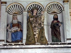 Statue_de_la_vierge_et_lenfant