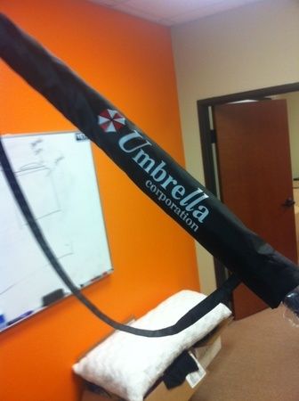 re-umbrella-2.jpg