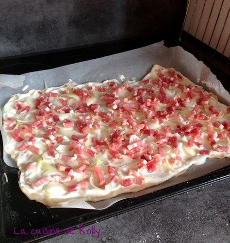 tarte-flambee-traditionnelle-crue.jpg