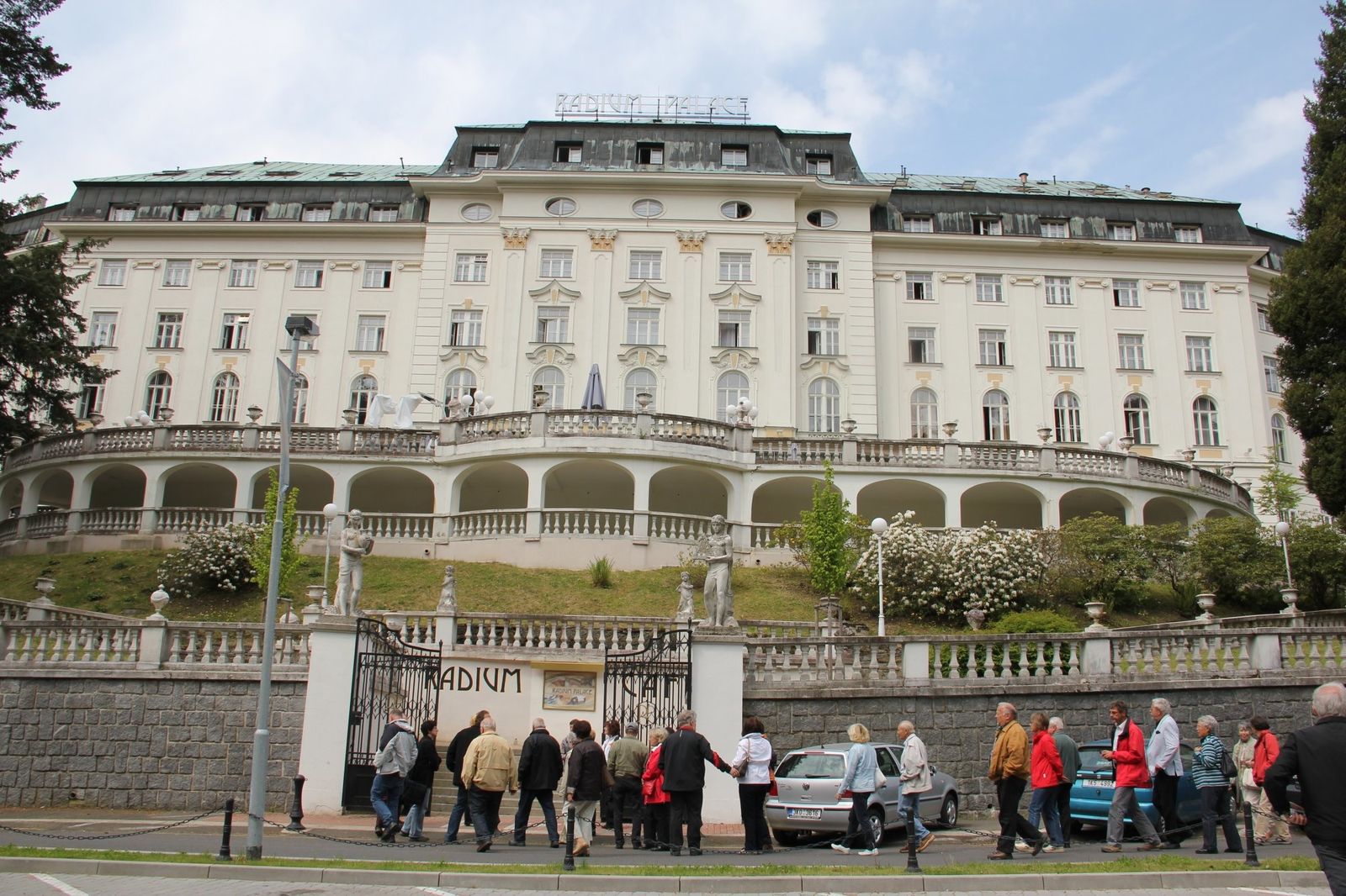 12Joachimsthal06kurhotelradiumpalace01