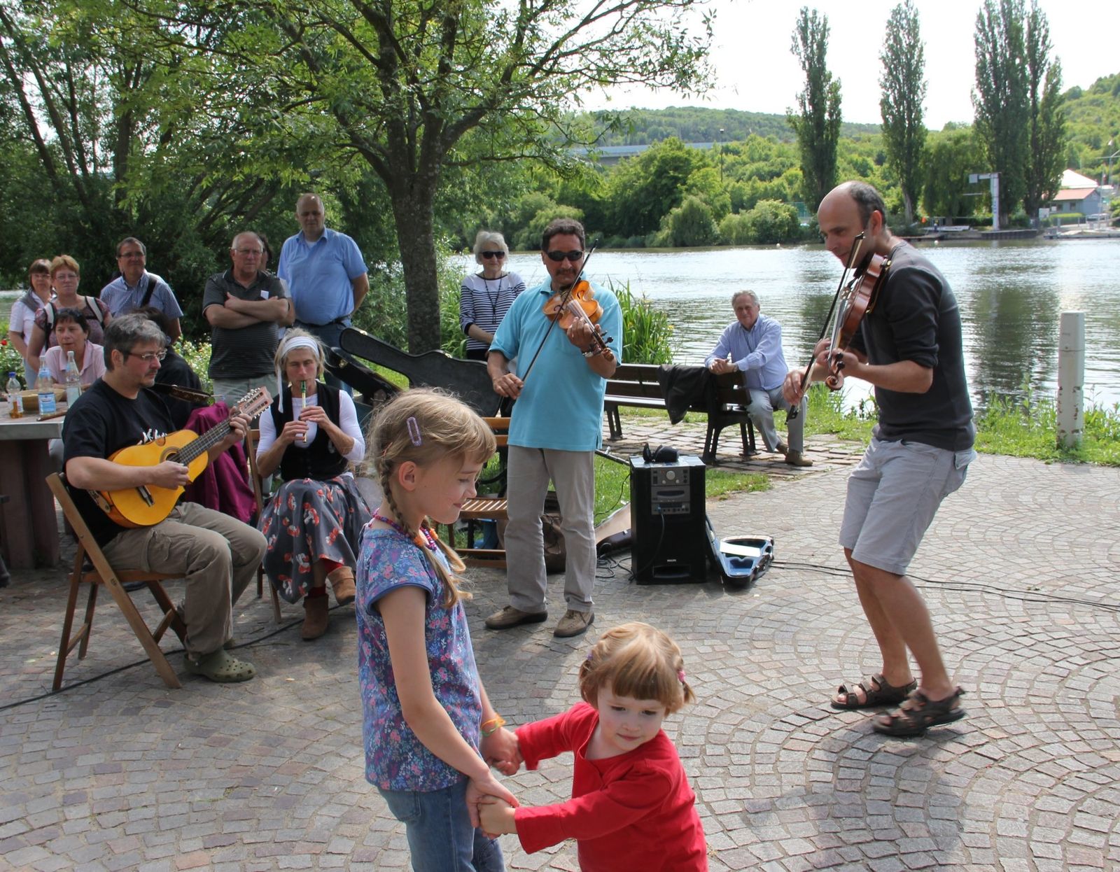 03Musik04SanchezIrishFolk01