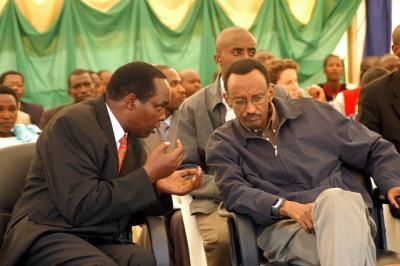 Rucagu-Kagame21-06-2004[1]