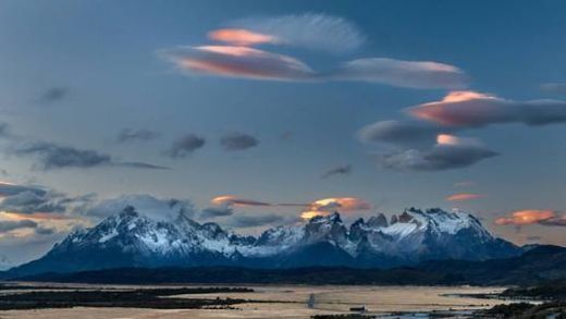 ufo_cloud-copie-1.jpg