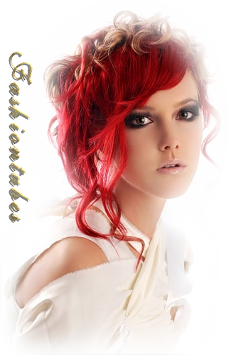 femme visage cheveux rouge robe blanche
