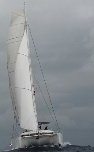 lagoon-560-rallye-de-l-arc-2012.JPG