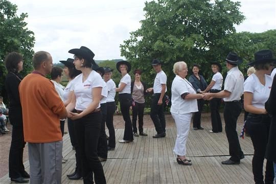 1-initiation-au-country-pour-tous-2-petits-et-grands-ont-la.jpg
