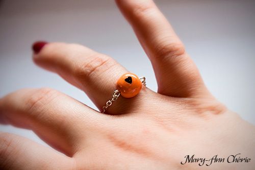 bague-chainette-orange-1.jpg