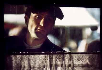 Le-Parrain-2---Robert-de-Niro-copie-1.jpg