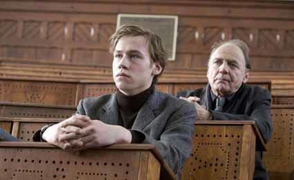 The-Reader---David-Kross.jpg