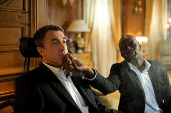 Francois-Cluzet-et-Omar-Sy---Intouchables.gif