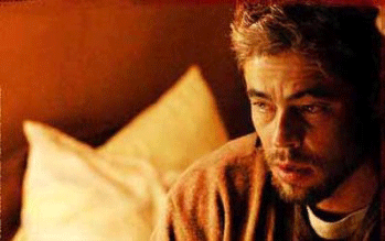 21-Grammes---Benicio-Del-Toro.gif