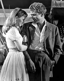 A l'Est d'Eden - Julie Harris et James Dean