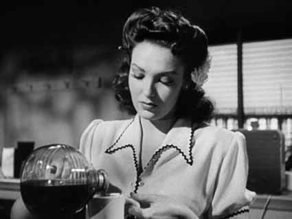 Crime-Passionnel---Linda-Darnel.jpg