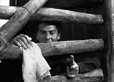 La-poursuite-infernale---Victor-Mature.jpg