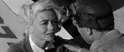 La-Ronde-de-la-nuit---Dorothy-Malone-et-Robert-Stack.jpg