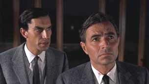 North-by-Northwest---Martin-Landau-et-James-Mason-copie-1.jpg