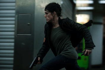A-bout-portant---Elena-Anaya.gif