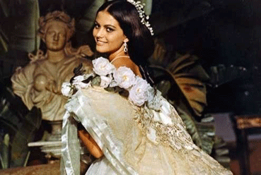 Le-Guepard---Il-Gattopardo-----Claudia-Cardinale-.gif