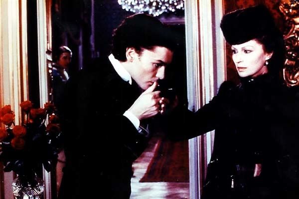Helmut Berger et Silvana Mangano. 