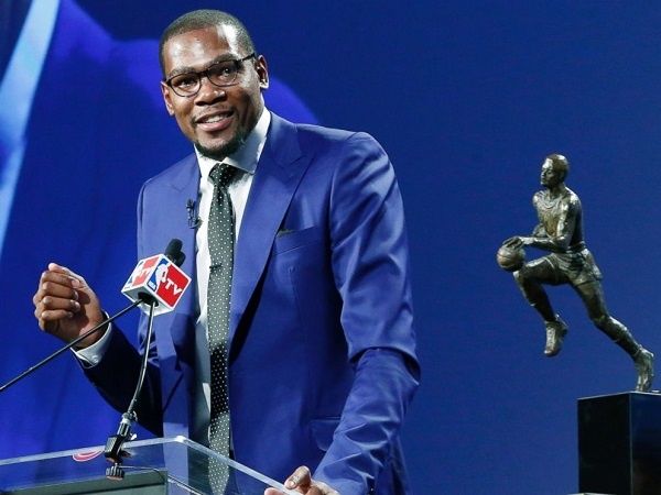 AP_Durant_MVP_Basketball1_ml_140507_4x3_992.jpg
