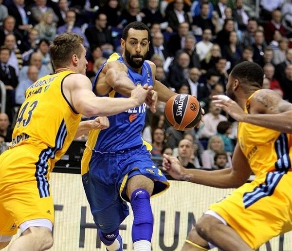 brian-randle-maccabi-electra-eb14.jpg