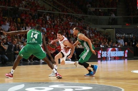 SIG-Limoges2-Playoffs-020614-18-630x350.jpg