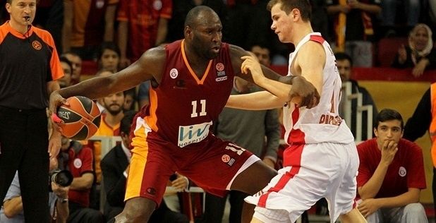 nate-jawai-galatasaray-liv-hospital-eb13.jpg