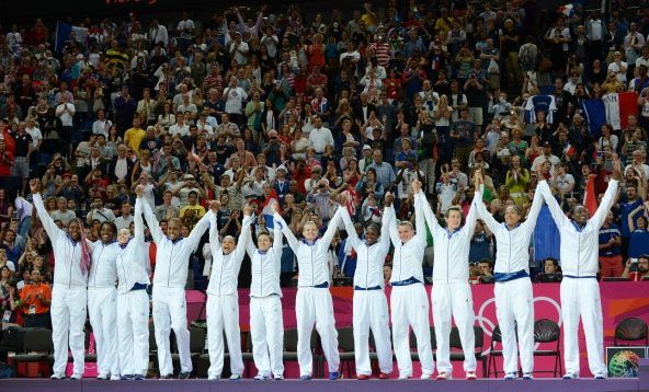 braqueuses-Equipe-France-feminine-basket-podium-olympique.jpg