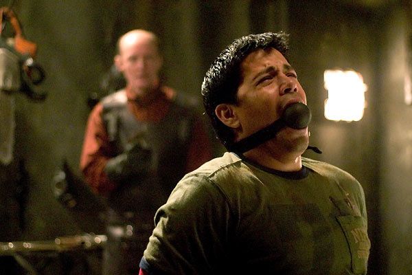 Jay Hernandez. Gaumont Columbia Tristar Films
