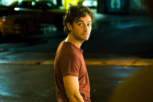 Jude Law. Mars Distribution