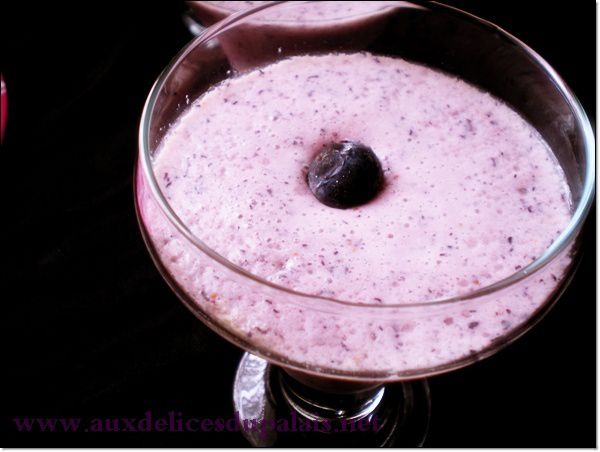 Milk-shaque aux myrtilles blueberry (facile & rapide)