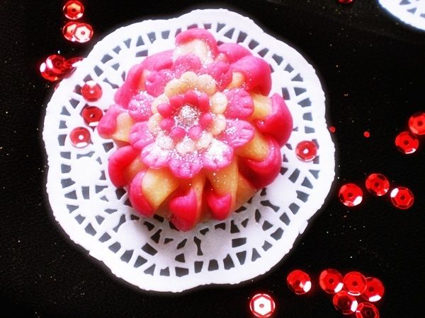 Taj-el-moulouk-gateaux-algerien-aux-amandesP1040223.JPG