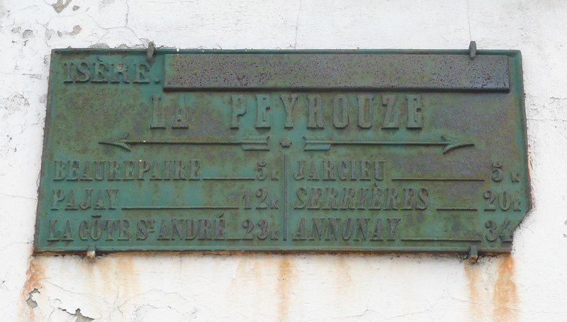 26 - La Peyrouse (Lapeyrouse-Mornay)